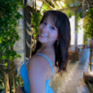 Meet your Posher, Leah